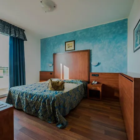 Park Peru ***s 리도 디 예솔로